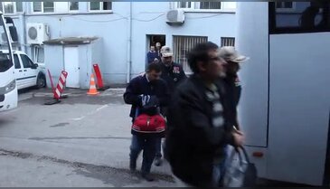 Bursa'da Aktif-Sen üyesi 19 FETÖ'cü adliyeye sevk edildi