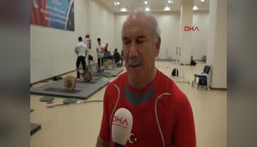 Eski milli haltercinin hedefi 3'üncü kez dünya şampiyonluğu