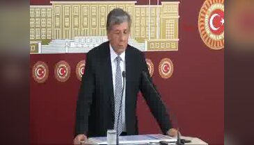 CHP'li Mustafa Balbay, Meclis'te düzenlediği basın toplantısında açıklamalarda bulundu - 1