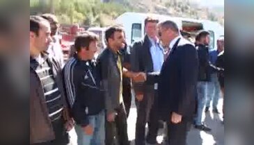 Vali Yılmaz fasulye satışına aracılık etti