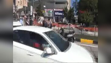 Gaziantep'te devrilen motosikletin sürücüsü yaralandı