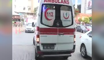 İnşaatta merdiven boşluğuna düşen işçi yaralandı