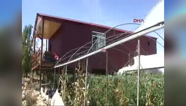 Akdenizli çiftçiden Karadenizli icadı gibi ev
