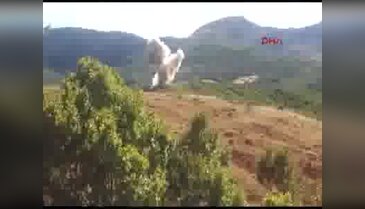 Tunceli'de terör örgütünün patlayıcıları imha edildi