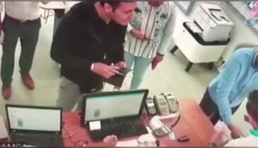 Hırsızlar baltayı taşa vurdu