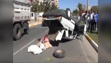 Şanlıurfa'da otomobil devrildi, sürücü yaralandı