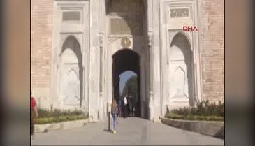 Topkapı Sarayı'ndaki çukurda inceleme