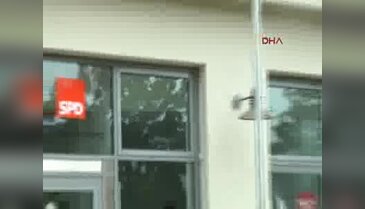 Bavyera Milletvekili camilerde Türkçe yasağı ile ilgili verilen önergeyi kınadı