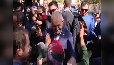 Başbakan Yıldırım'dan huzurevine ziyaret - 3