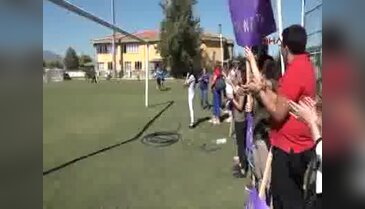 Dişi Ronaldinho taraftarı büyüledi