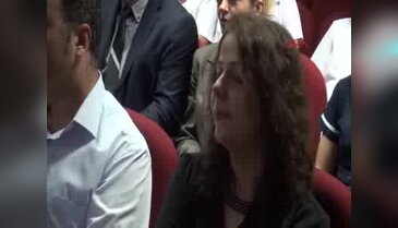 380 gramlık Azra bebek yaşama tutundu