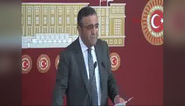 CHP'li Tanrıkulu TBMM'de basın toplantısı düzenledi