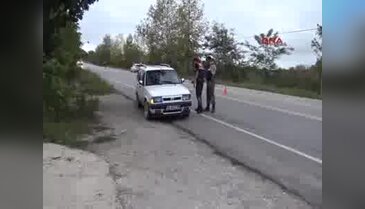 Jandarmanın yol denetiminde 18 araç trafikten men edildi