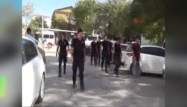 Siverek'te eşini öldürdü, Yüreğir'de yakalandı