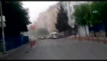 İstanbul'da karakol saldırısının hemen ardından yaşananlar kamerada