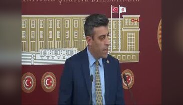 Öztürk Yılmaz, Meclis'te basın toplantısı düzenledi