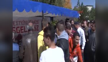Palandöken Belediyesi 20 Bin Kişiye Aşure Dağıttı