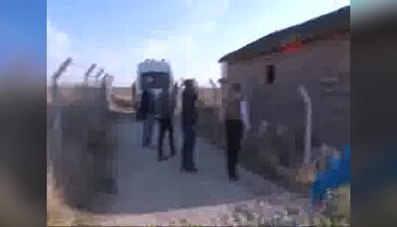 Ankara'da iki canlı bomba kendini patlattı - 2