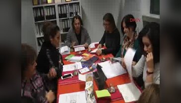 25 Yıllık Kadınlar Kulübünü Kapatılmaktan Kurtardılar