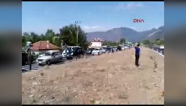 Ölümlü kazanın yaşandığı kavşakta yol kapatma eylemi