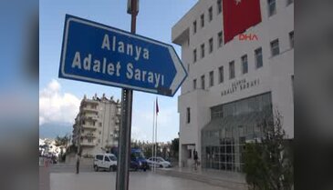 Alanya'da FETÖ şüphelisi öğretmenler adliyede