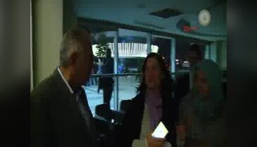 Başbakan Yıldırım Bağcılar'da bir hastanede hasta ziyaretinde bulundu