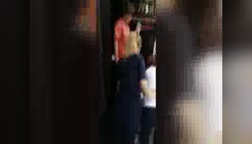 İzmir'de soygun girişimi, 2 yaralı