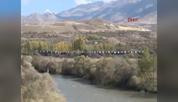 Erzincan'da yük trenine bombalı saldırı