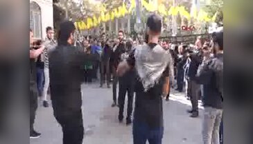 Hz. Hüseyin'in ölüm yıldönümü İran genelinde anıldı