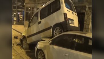 Bursa'da kazayı görenler gözlerine inanamadı