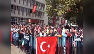 Şehit Uzman Onbaşı Okluk'u 15 bin kişi uğurladı
