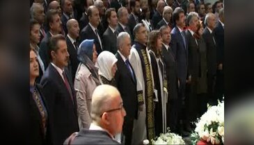 Başbakan Yıldırım 9 Eylül Üniversitesi'nin açılış töreninde konuştu - 1