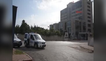 Orduevi önünde 'kara çarşaflı, uzun namlulu silahlı' terörist alarmı