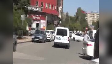 İş yerinde uykuya daldı, polis ve itfaiye seferber oldu
