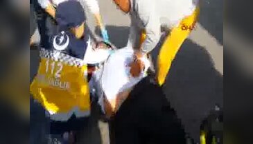 Kamyonetin yaya geçidinde çarptığı kişi yaralandı