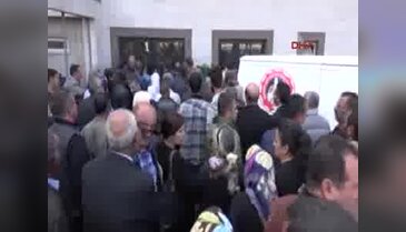 Evlilik hazırlığı yapan gelin adayı Kayseri'de son yolculuğuna uğurlandı