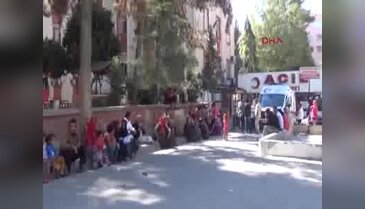 Davulcu, düğünde maganda saçmasıyla yaralandı