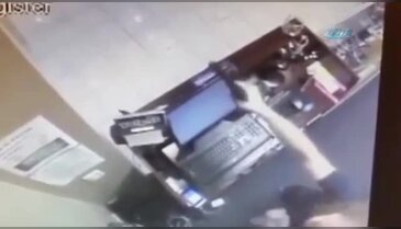 Silahlı soyguncu sert kayaya çarptı
