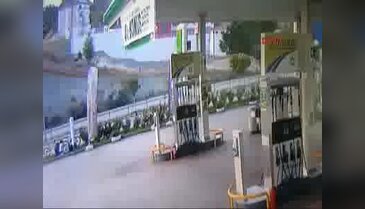 Karabük'te otomobil bisikletli çocukların arasına daldı: 1 yaralı