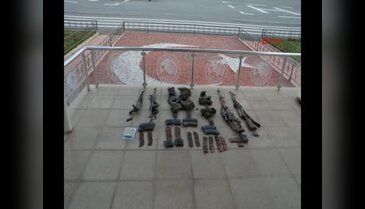Bitlis'teki operasyonda çok sayıda silah ve mühimmat ele geçirildi