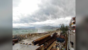 Bursa Mudanya'da poyraz fırtınası