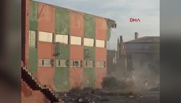 Diyarbakır'da 56 yıllık Atatürk Stadyumu'nun yıkımına başlandı