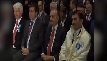 Bakan Müezzinoğlu'ndan Bursa'da gençlere adam olmanın tarifi