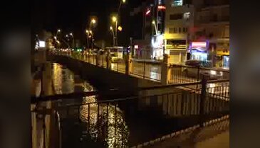 Dereye çişini yapan İngiliz turiste para cezası
