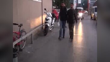 İzmir'de kurulan gençlik derneğine FETÖ operasyonu