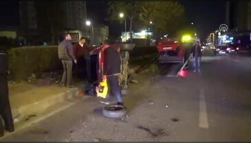 Bursa'da feci kazada 1'i ağır 3 kişi yaralandı