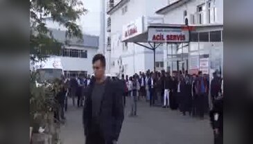 Bingöl'de şüpheli paket patladı: 1'i polis 3 kişi yaralı