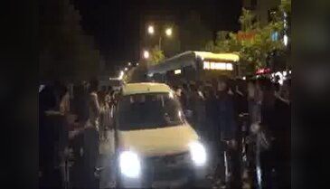Şanlıurfa'da üniversite öğrencilerinden yurt ve ulaşım eylemi