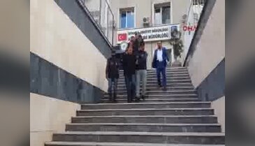 Çalıntı silahın peşine düşen polis şebeke çökertti