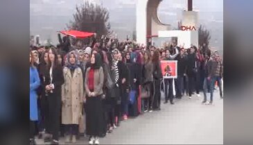 Üniversite öğrencileri Ömer Halisdemir için yürüdü